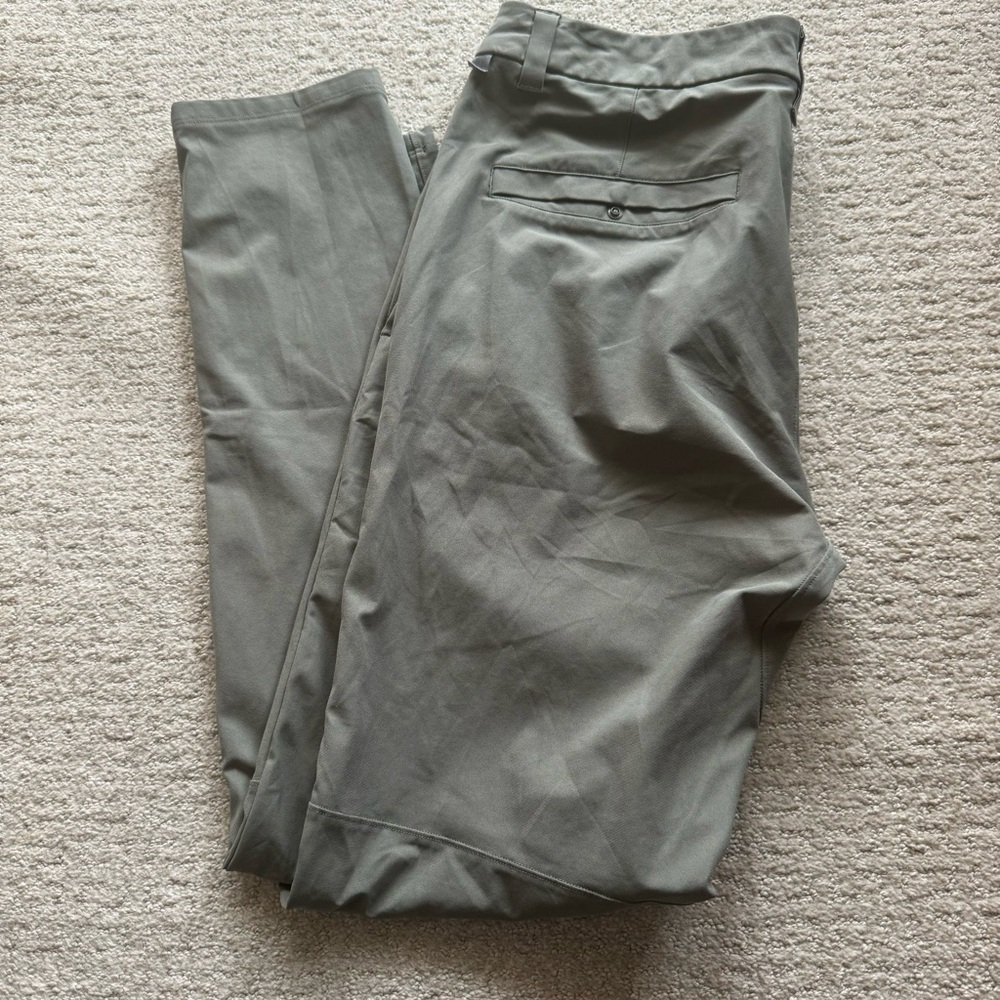 Lululemon Sage Green ABC Pants waist 32